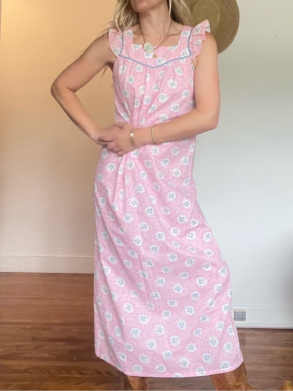 Vintage nightgown